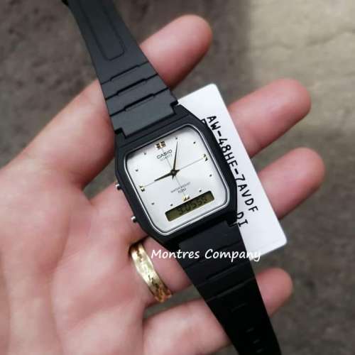 Montres Company 香港註冊公司(32年老店) 卡西歐 CASIO 電話備忘錄 黑白銀色 AW48 ...