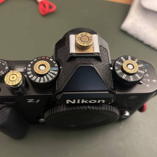 Nikon zf 淨相機