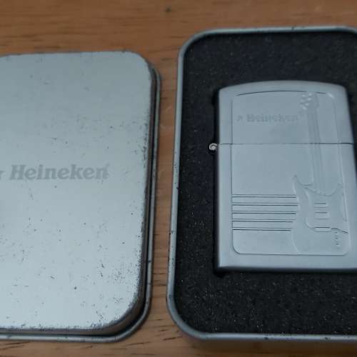 Heineken喜力啤酒萬聖節吸血僵屍公仔，打火機收藏品not GUNDAM MACROSS LEGO STAR ...