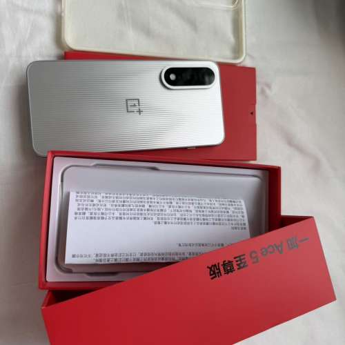 99%一加Ace至尊版（12+256）鈦色