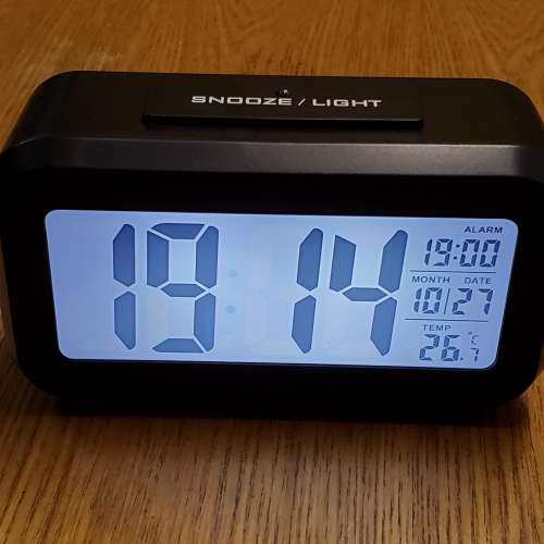 (全新) 背光LED溫度電子鬧鐘 (多款顏色可選)