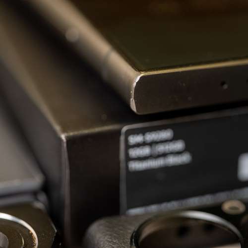 Samsung Galaxy S24 Ultra 12GB+512GB Titanium Black 行貨 + 5個保護殼（包括原廠...