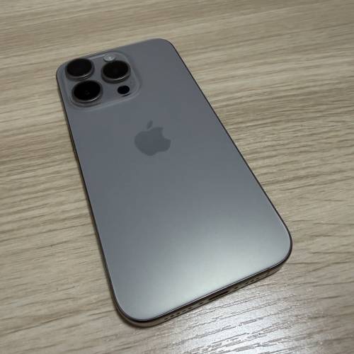 iPhone 15 Pro 512GB 原色