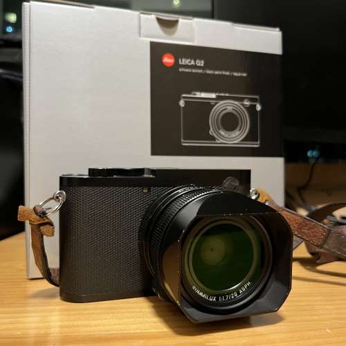 Leica Q2