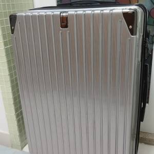 26吋銀色萬向輪旅行旅遊行李箱篋25kg travel all direction luggage suitcase