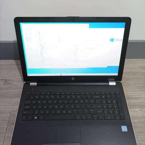 HP 15.6 inch i3 7th 8g 120gb ssd and 500GB HDD 1920 x 1080 windows 10