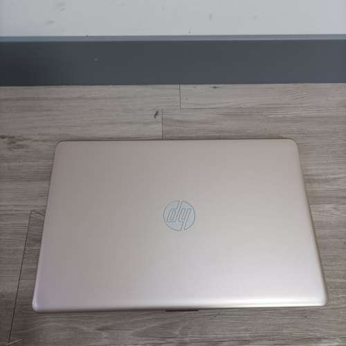 HP 15.6 inch i3 7th 8g 120gb ssd and 500GB HDD 1920 x 1080 windows 10
