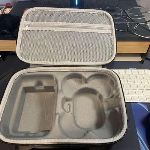 DJI NEO 暢飛套裝便攜箱