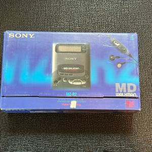 收藏級SONY 第二部1993年製MD Walkman MZ-R2