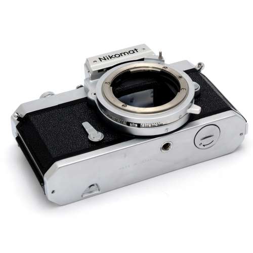 NikonＦmount Nikomat FTn 有測光, 近95新 !
