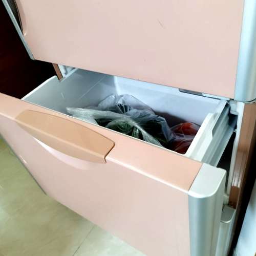 免費●組合櫃●地柜●單人組裝床+床褥●雙人床+床褥●衣柜1●衣柜2●白色書柜●雪柜...