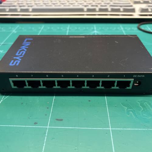Linksys LGS108-AP 8port Unmanaged GIGA Switch