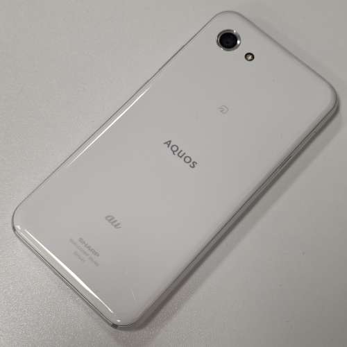 90%新 Sharp AQUOS R Compact au SHV41 白色