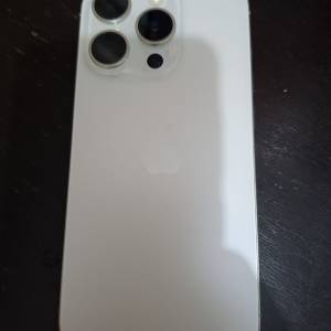 iphone 15 pro 256gb 超靚機完全沒有花