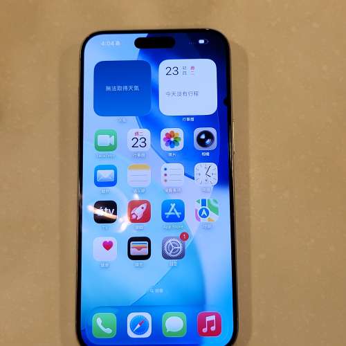 港行 iPhone 15 pro Max 512GB **屏有小黑點**