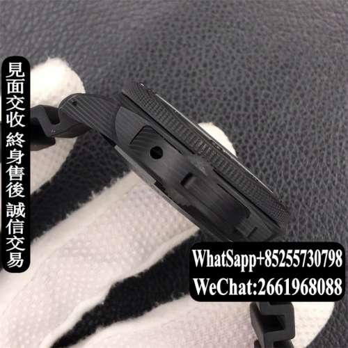 Panerai 沛納海 Luminor Submersible 47mm GMT PAM1039