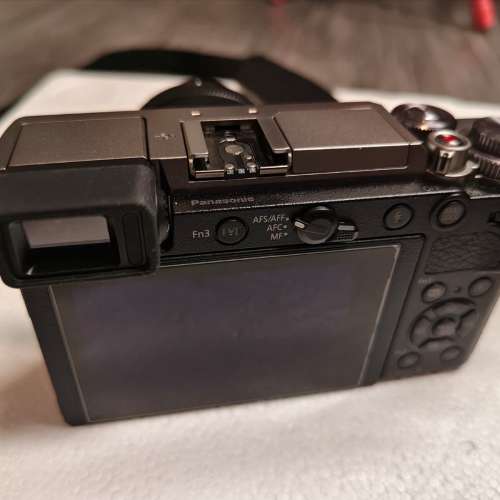 Panasonic Lumix GX9 + 1442mm HD II ASPH