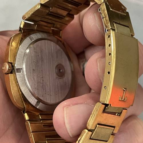 市場少有😆绝版TISSOT 全自动星期日曆机芯 膠鏡40mm大装 $2900