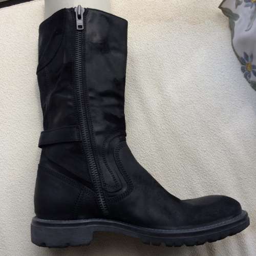 Hugo Boss Orange Men's motorcycle/working boots 男士 水磨手擦漆皮 中靴