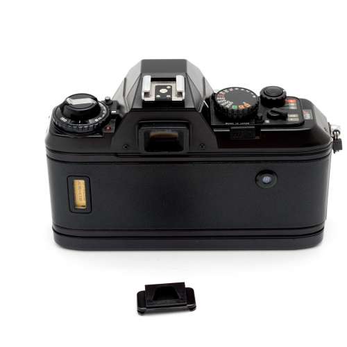 Nikon F301 全電子手動對焦菲林機 (送鏡頭)