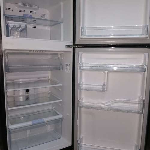 HITACHI 日立鈦金屬色雪櫃