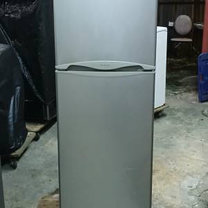 Whirlpool 惠而浦銀色2門雪櫃