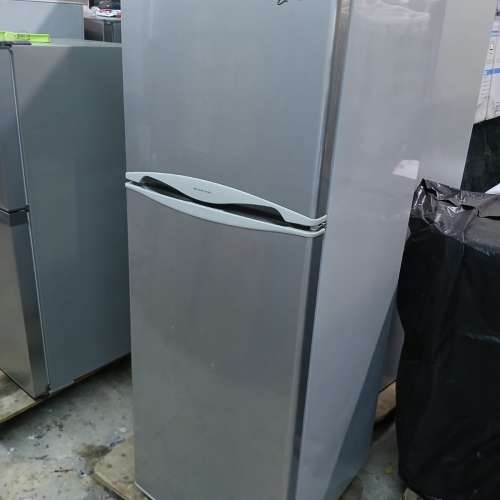 Whirlpool 惠而浦銀色2門雪櫃