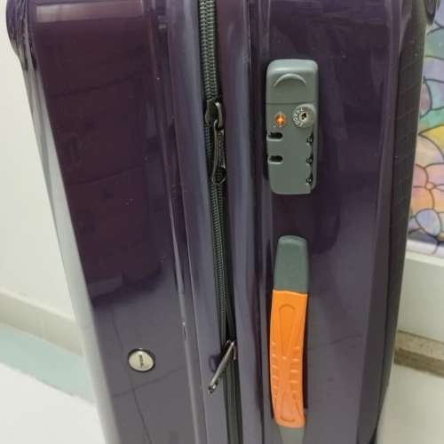 Mendoza 28吋旅行行李箱喼30kg tsa safe travel luggage suitcase