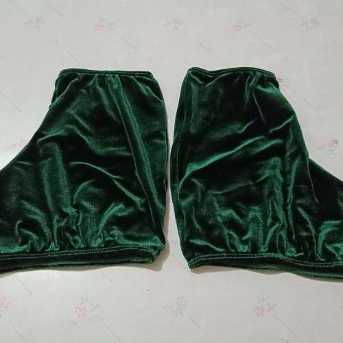 全新 童裝滾軸溜冰鞋套壹對（墨綠色）