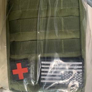 便攜急救包尼龍防水 MOLLE戰術醫療包戶外應急包 軍迷掛包休閑 / 多功能戶外生存工具...