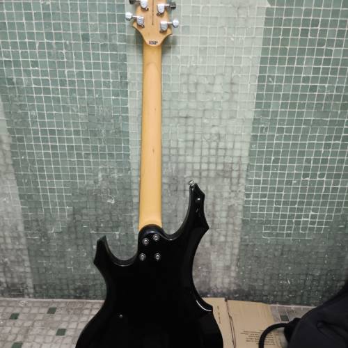 ESP LTD F-50電吉他