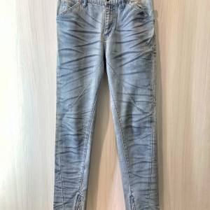 日本潮牌 Semantic Design Biker Jeans 男裝仿舊牛仔褲 淺藍色虎紋 Smart Casual