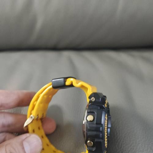 casio G-shock(citizen,seiko)