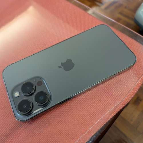 Iphone 13 PRO 256GB black with airpods 2 free