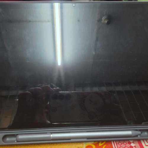 Lenovo Tab M11 平板電腦 (行貨) 附 Tab Pen 和 Folio Case。包裝盒上印有 Lenovo 標...