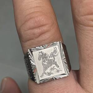 馬到功成😆 周大福 PT950 鉑金戒指 重5錢5分8厘 21.5圈 只計金價$15000