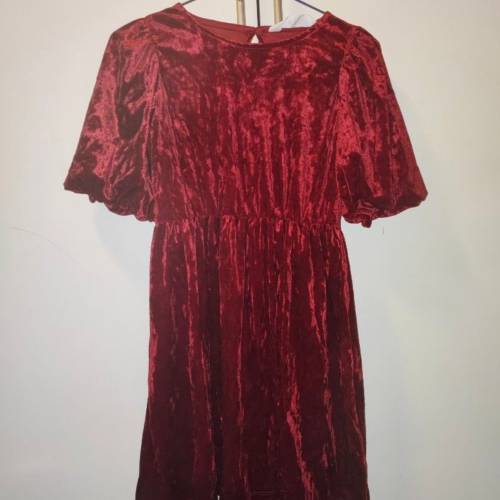 全新剪左吊牌H&M女童絲絨裙122-128碼 四季裙 新年服 聖誕裙裝