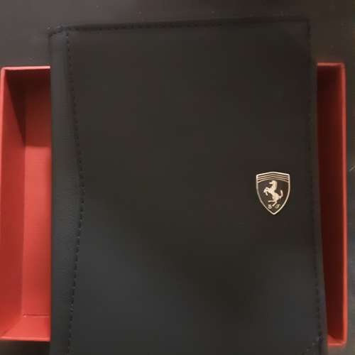 Ferrari Paddok Passport Case