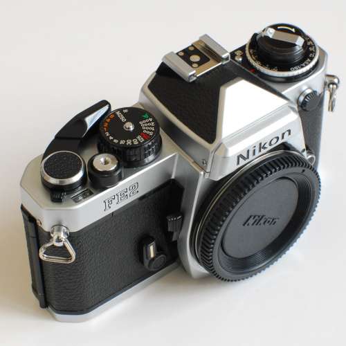 Nikon FE2 body 蜂巢簾快門 90% New