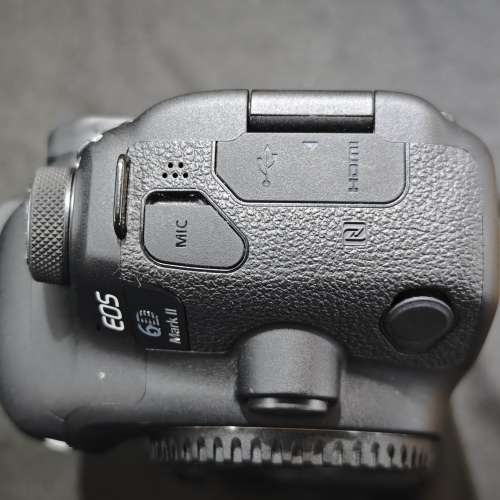 canon 6D II 佳能 6D2 6DII 冇盒冇單冇證 跟2電一充連肩帶 功能全正常 95%以上新