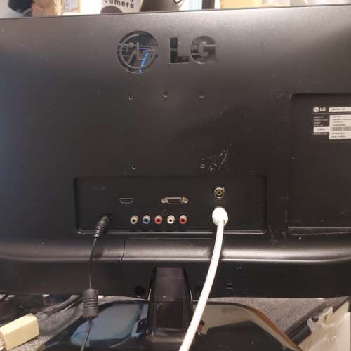 屯門良景輕鐵站交收 LG 樂金 21.5吋個人電視 MT45 22MT45D 連火牛及遙控