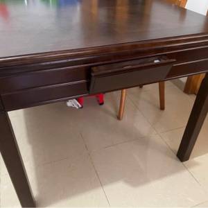 實木飯枱及自動麻雀機 （原價$7000）