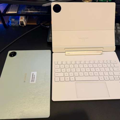 幾乎全新港行 Huawei Matepad pro 12.2吋 2025年版 (12+512GB) 連原廠鍵盤套＋手寫...