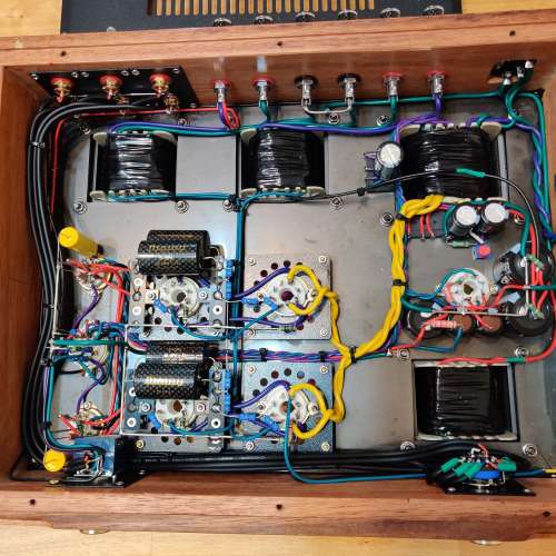 Diowy Audio DB4-KT88 (沒有任何真空管跟隨)