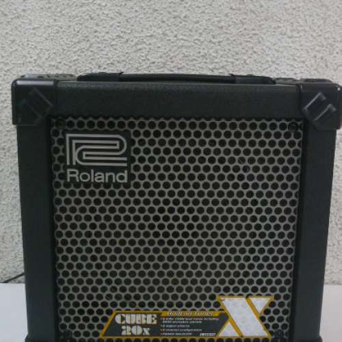 ROLAND CUBE-20X Guitar Amplifier