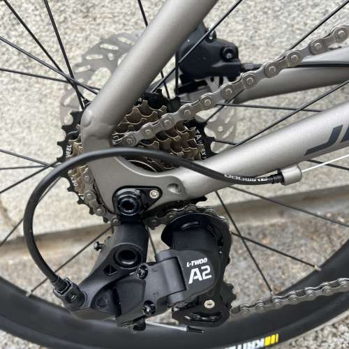 2025 全新款 JAVA CL2 7速 桶軸碟剎碳前叉20吋451 鋁合金小輪徑車 送水架前後蛙燈叮叮