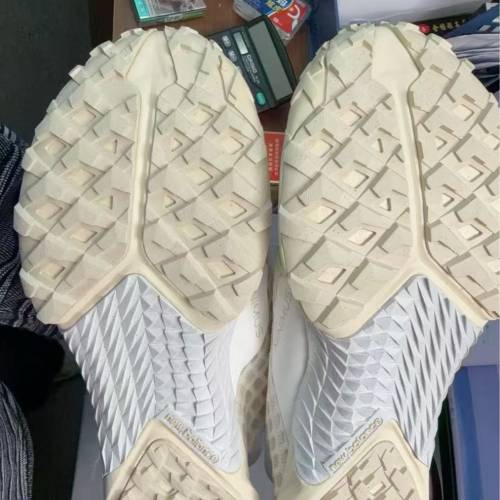 New Balance MTM10LEC.