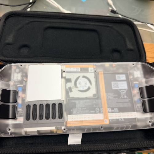 Steam Deck 32GB +1TB 透明版 （LCD)