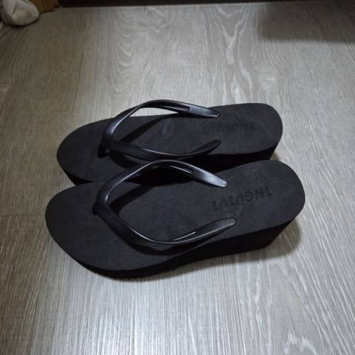 INCIVIT 厚底人字拖