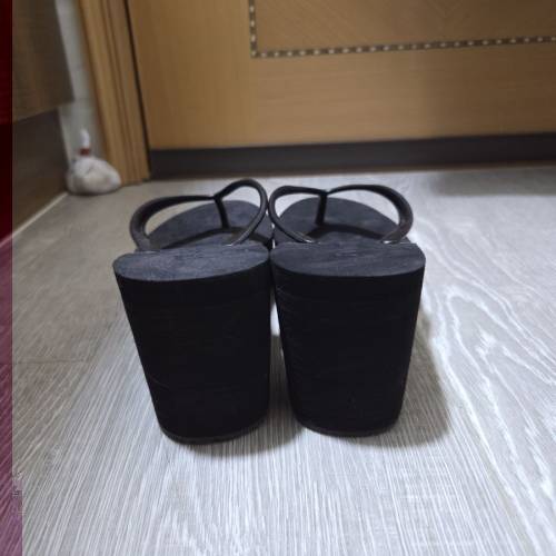 INCIVIT 厚底人字拖